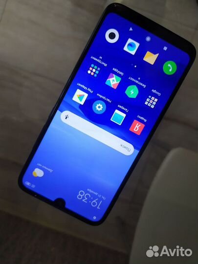 Xiaomi Redmi 7, 3/32 ГБ