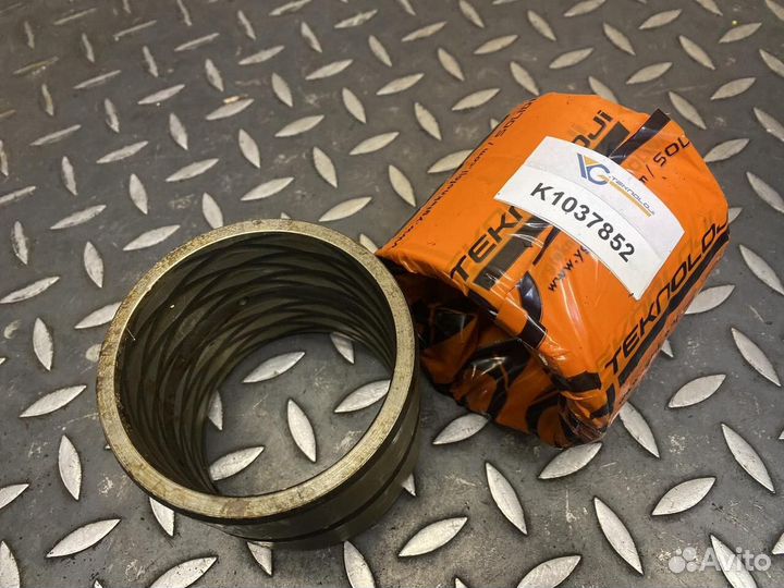 Втулка K1037852A