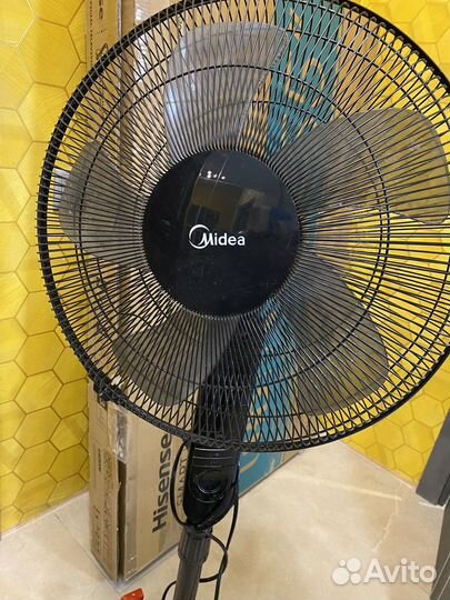 Вентилятор напольный Midea