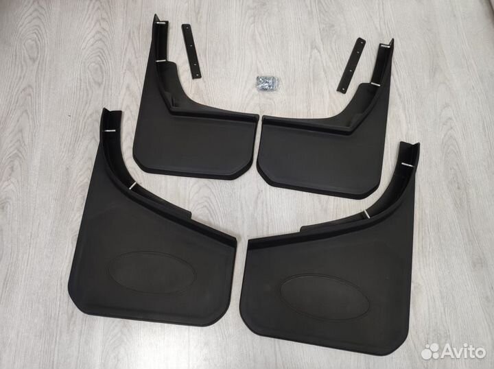 Брызговики широкие, большие Land Rover Defender