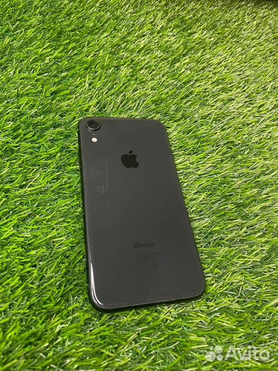 iPhone Xr, 64 ГБ