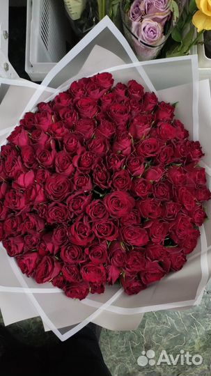 Розы букет из диантусов