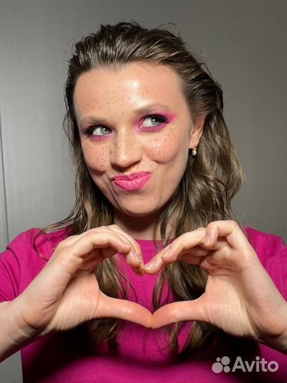 Макияж, прически, оформление бровей