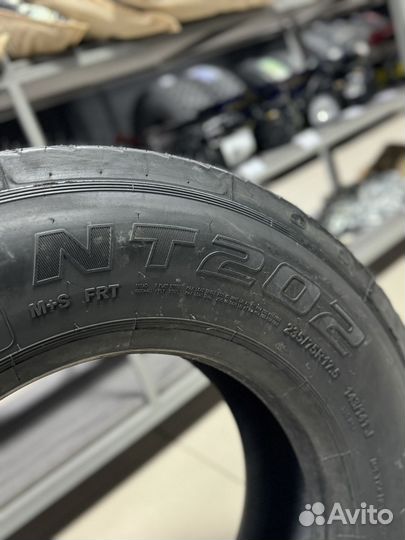 Kama NT202 235/75 R17.5