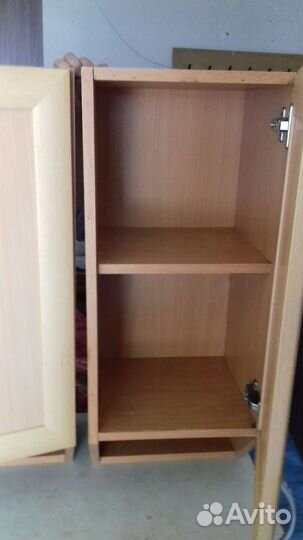 Кухня бу 3подвесных шкафа цена за все