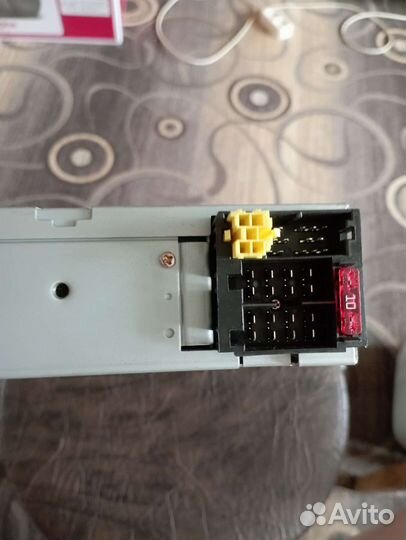 Радиоприемник и проигрыватель