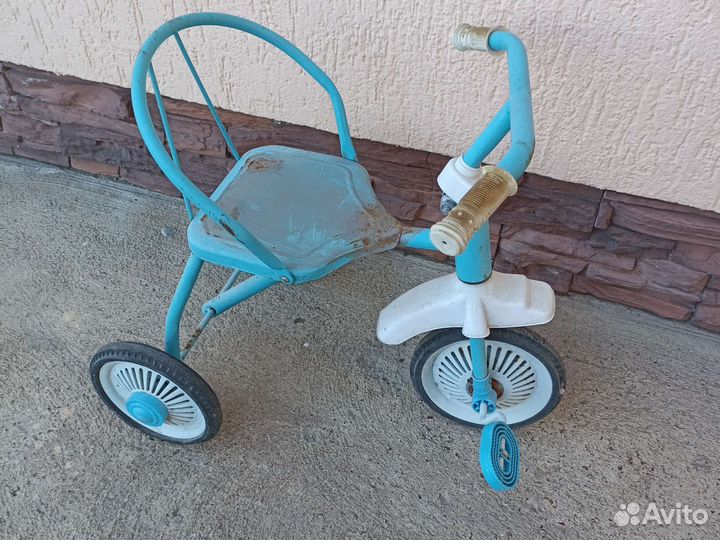 Детский велосипед бу трех колесный