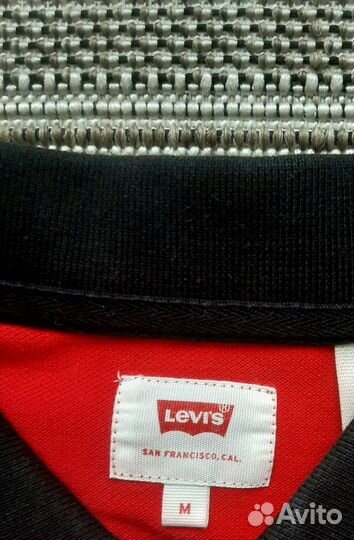 Поло Levis