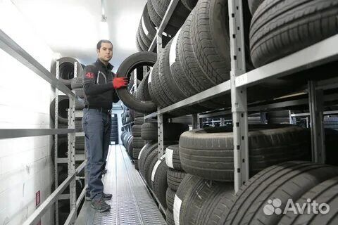 Delinte AW5 VAN 215/65 R16C