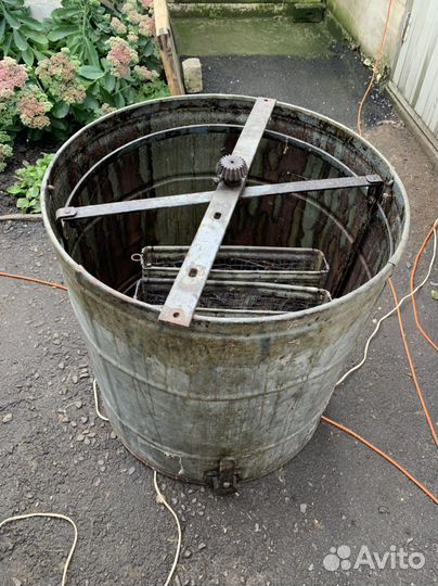 Медогонка 2-ух рамочная