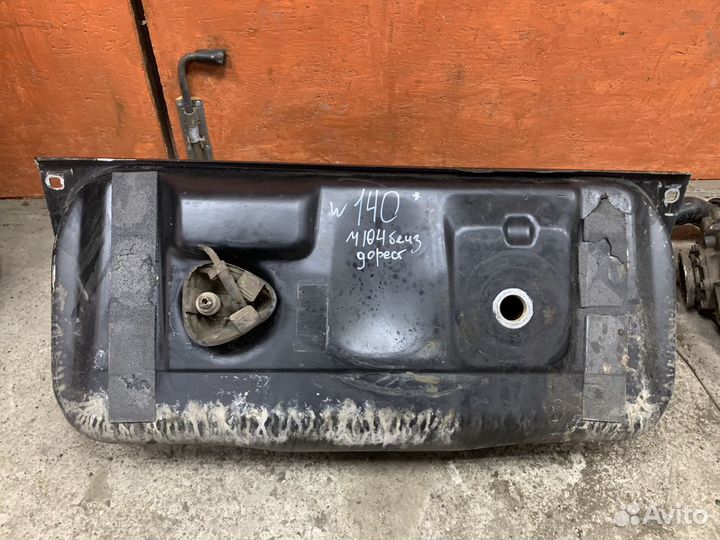 Бак топливный Mercedes w140