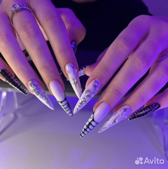 Маникюр, наращивание ногтей