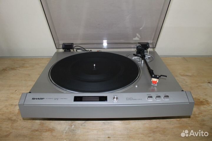 Виниловый проигрыватель Sharp RP-30