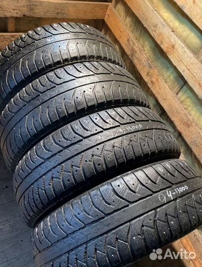 Bridgestone Ice Cruiser 7000 235/65 R17