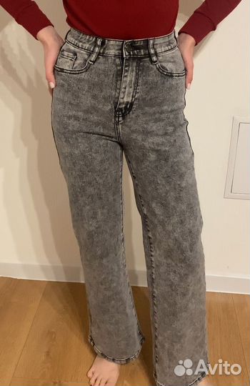 Джинсы женские