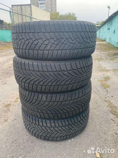 Goodyear UltraGrip Performance Gen-1 225/45 R19 96V