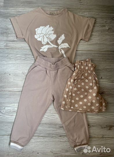 Комплект одежды для девочки 98-104