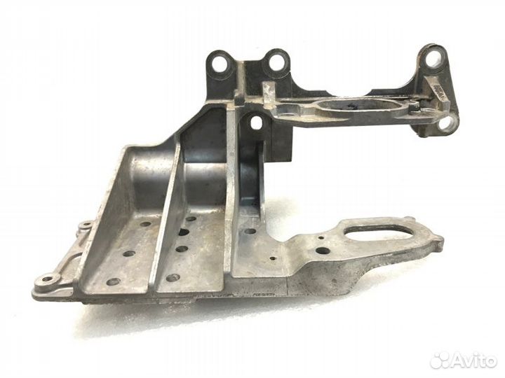 Кронштейн кпп Nissan Qashqai 1.6 2009