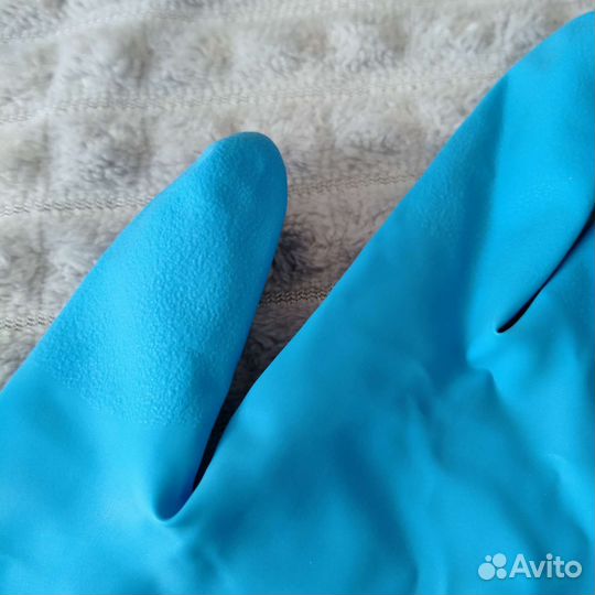 Перчатки резиновые