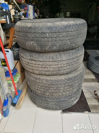 Bridgestone 613V 265/65 R17
