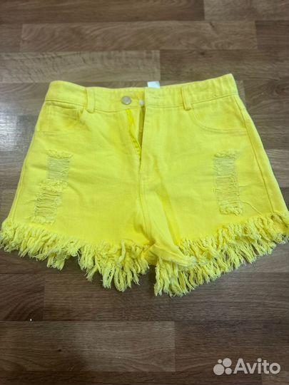 Джинсовые шорты