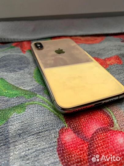 iPhone Xs, 64 ГБ