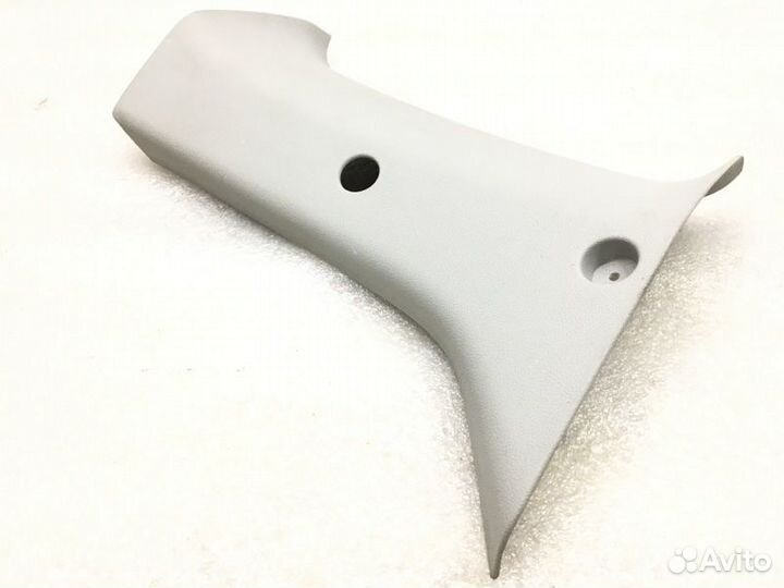 Обшивка стойки задняя правая Peugeot Partner Tepee