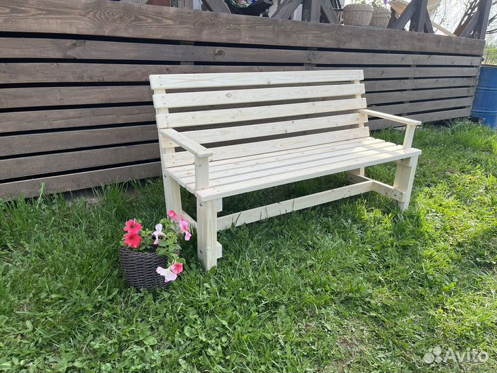 Скамейка садовая