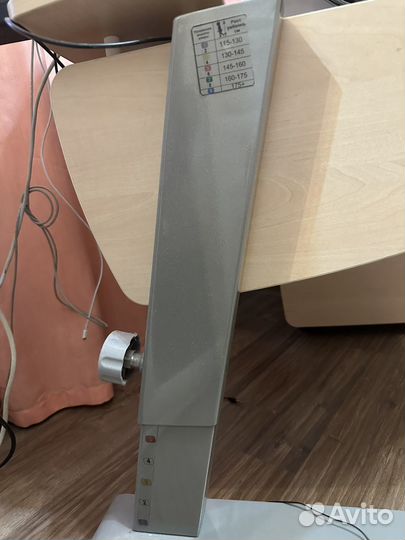 Регулируемая детская парта