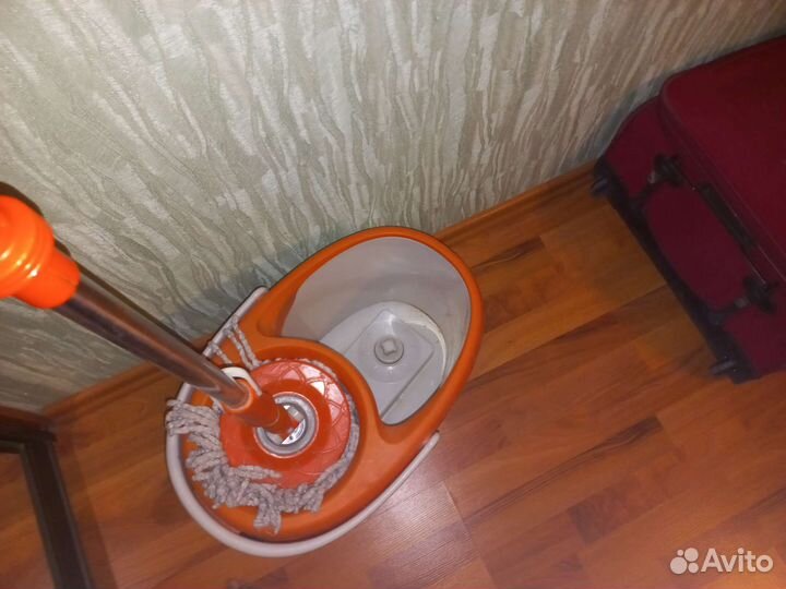 Швабра с ведром и отжимом бу