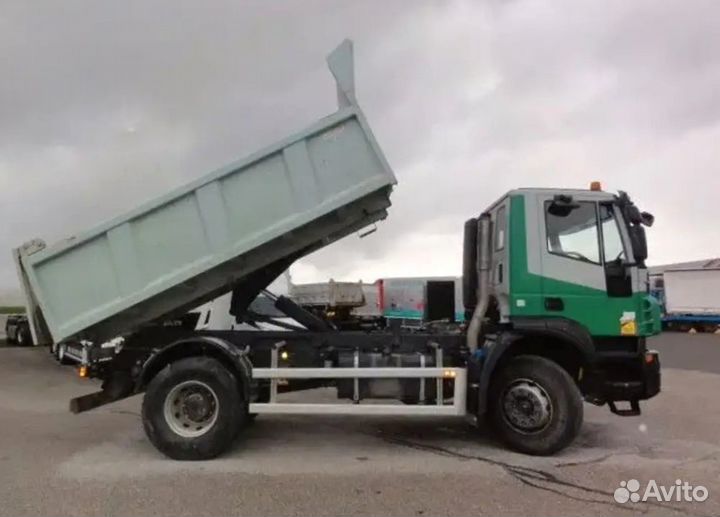 Pазбираем грузовик iveco Trakker с 2008