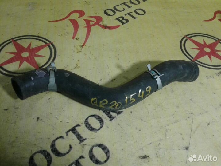 Патрубок радиатора