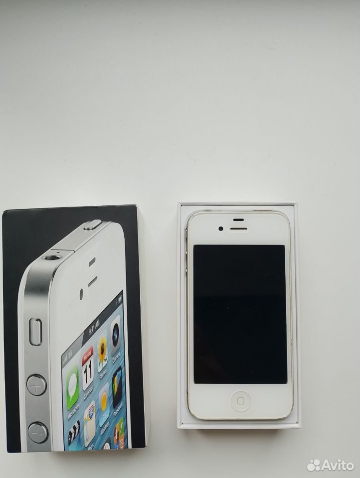 iPhone 4, 8 ГБ