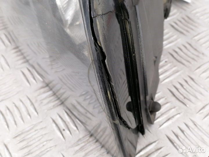 Фара передняя для Volvo V50 1 31335228