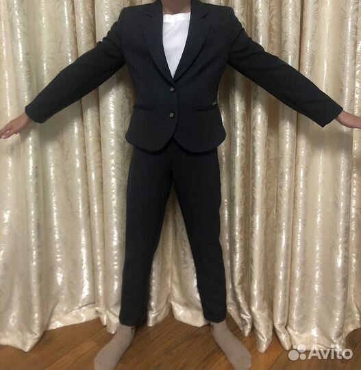 Костюм брючный