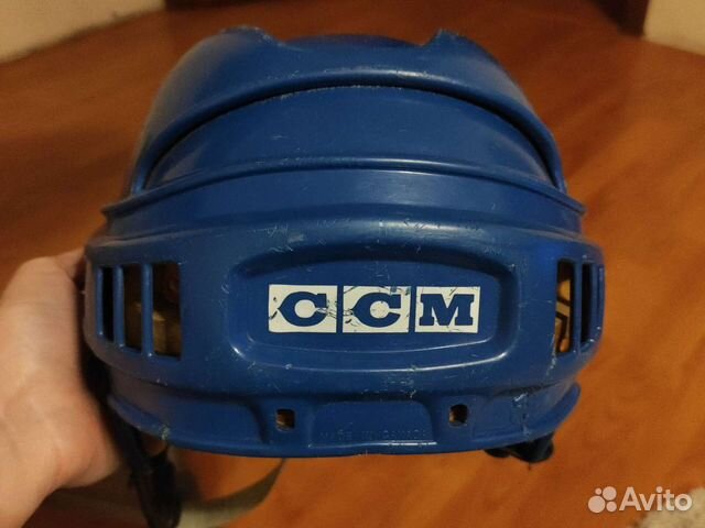 Хоккейный шлем