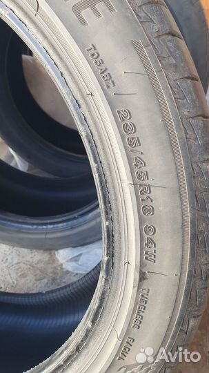 Bridgestone Turanza T005A 235/45 R18