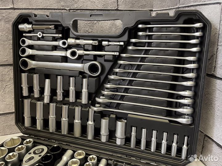 Набор инструментов «Молоток»