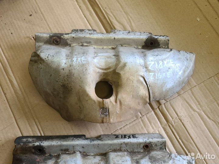 Кожух выпускного коллектора Opel Astra G Vectra B