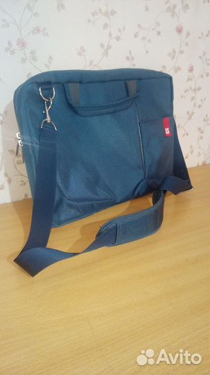 Сумка для ноутбука (использовалась 1-2 раза)