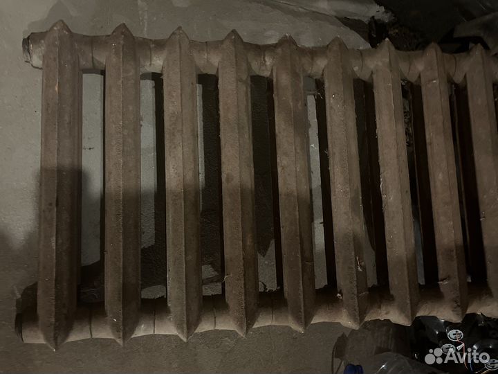 Батарея чугунная