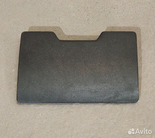 Крышка блока предохранителей Kadett E 1.8