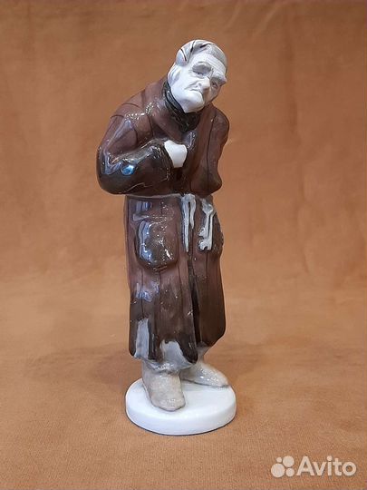 Статуэтка лфз. Плюшкин