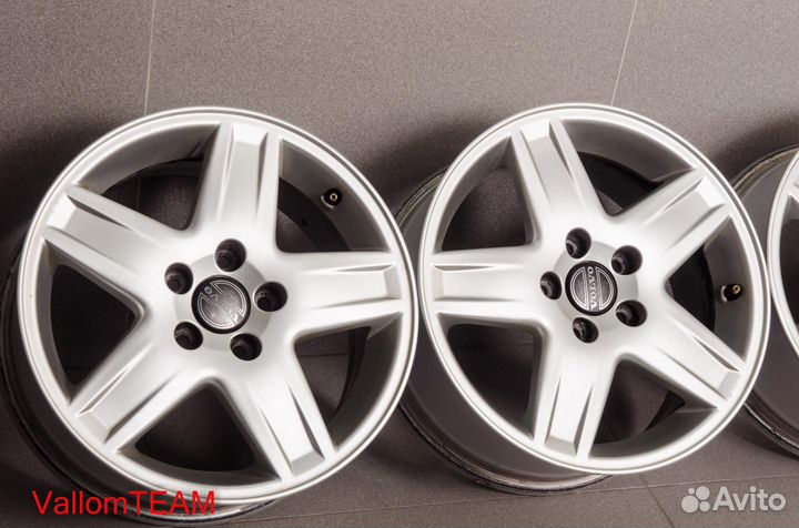 Лот UP30016383 Оригинальные 16-е диски volvo
