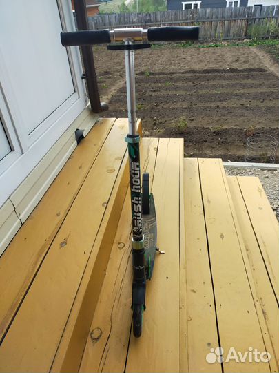 Трюковой самокат