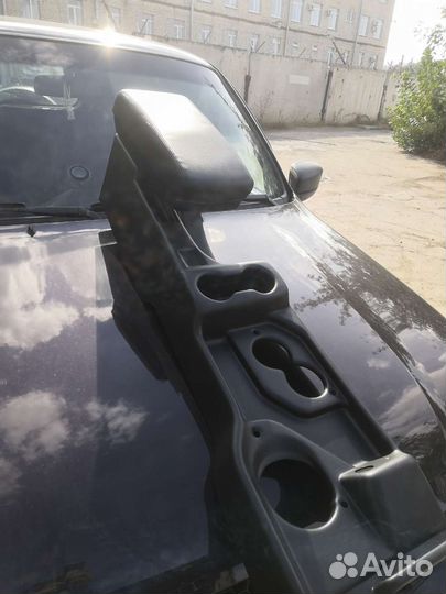 Подлокотник нива 2121 нива Урбан с баром