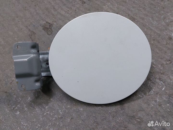 Infiniti ех35 лючок бензобака