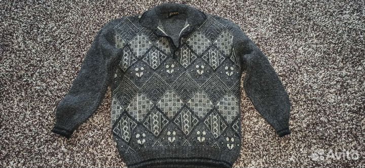 Мужской свитер 52 54