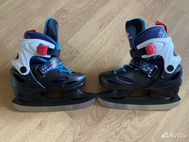 Коньки хоккейные детские