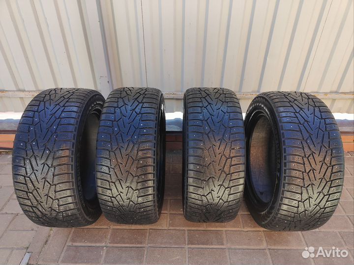 Nokian Tyres Hakkapeliitta 7 235/55 R17